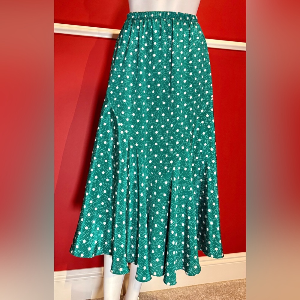 Vintage A-Line skirt green with white polka dots size 9-10